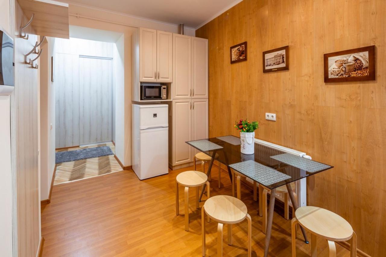 Alfa Apartments Svobody 31 Lviv Ngoại thất bức ảnh